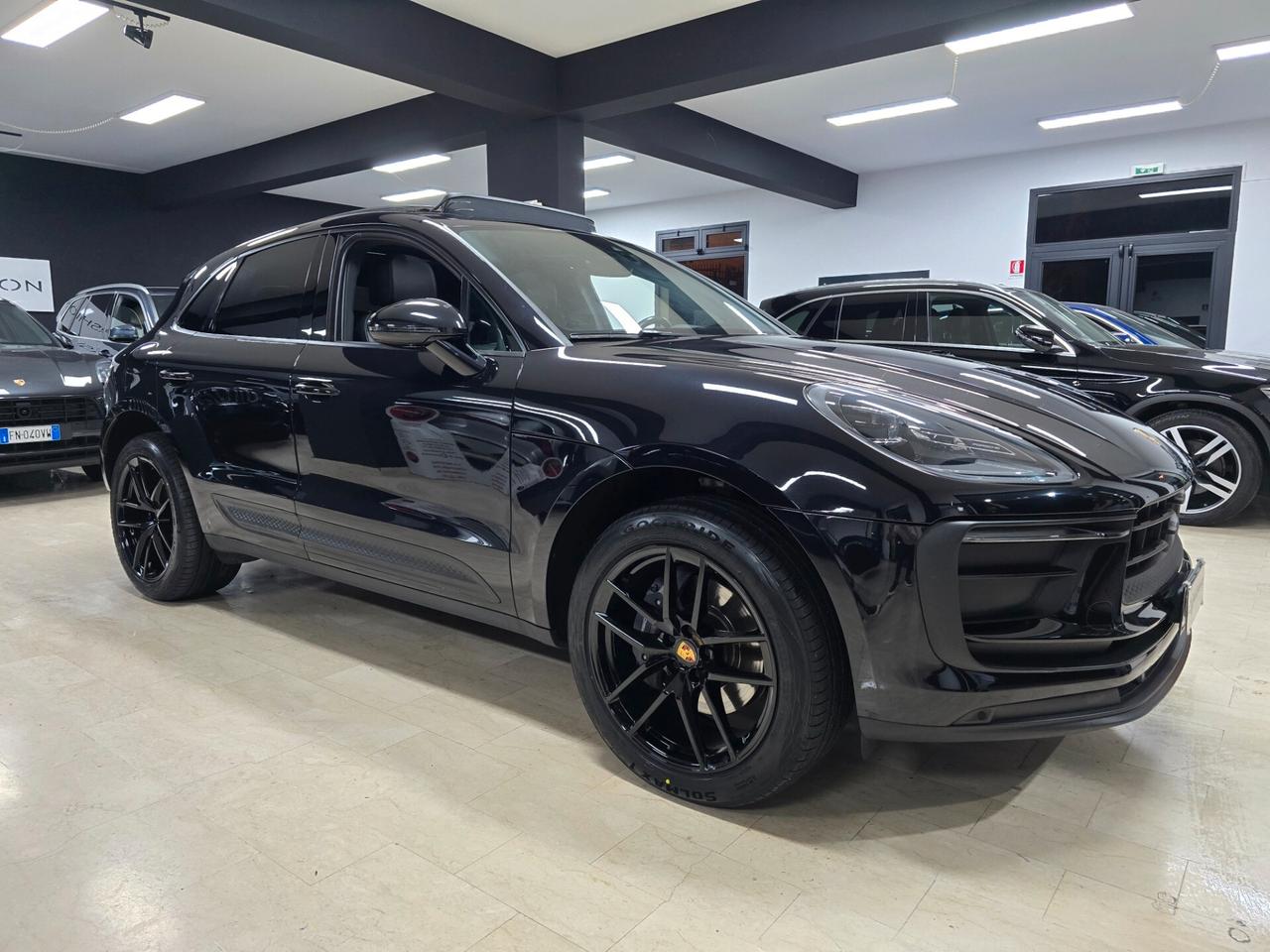 Porsche Macan 2.0 (Tetto Panorama)