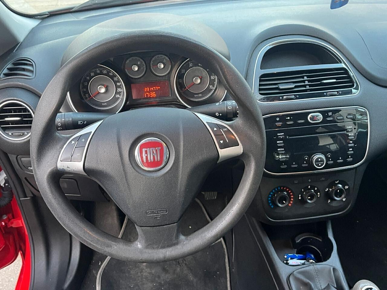 Fiat Punto 1.3 MJT II 75 CV 5 porte Street
