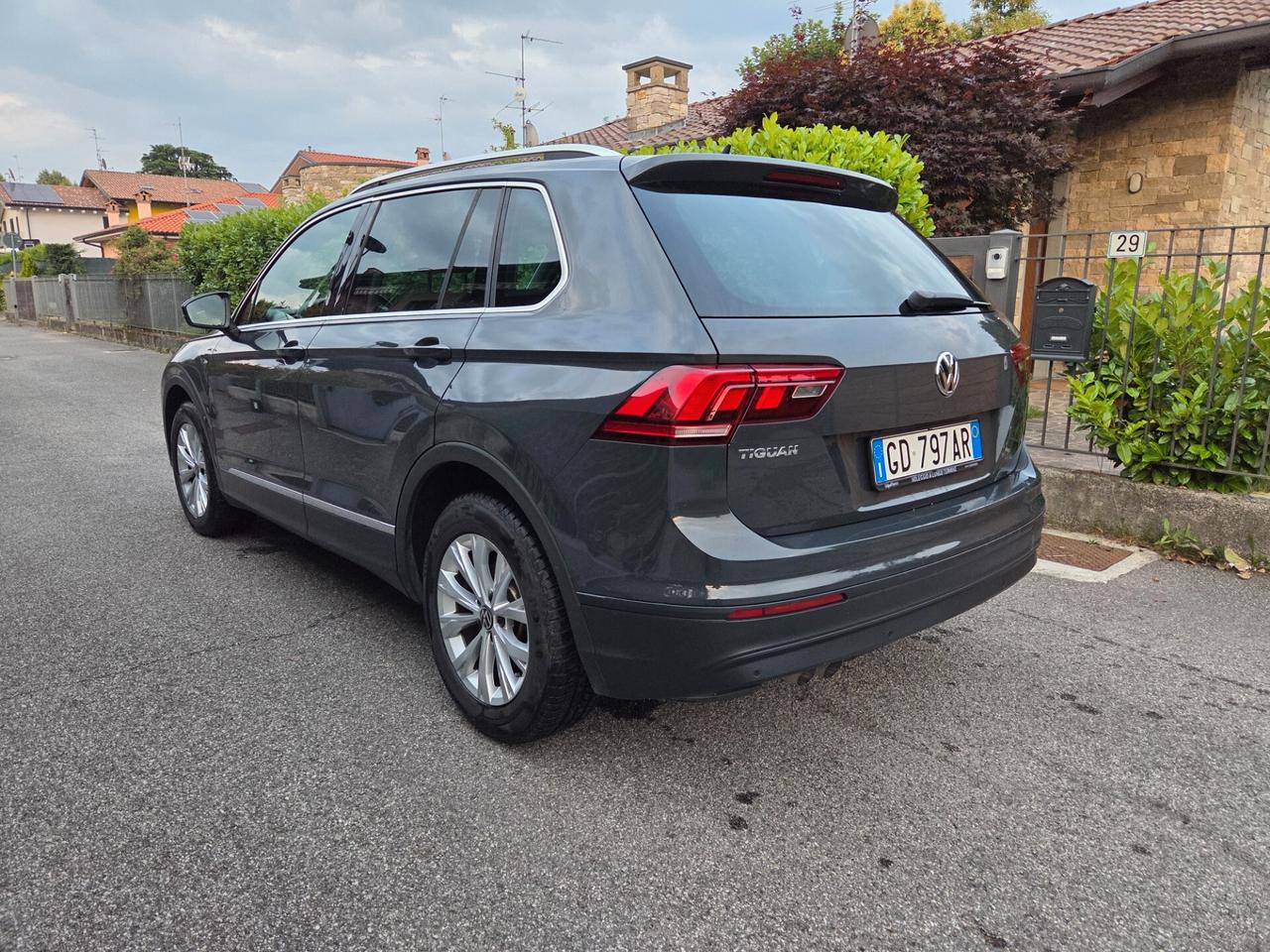 Volkswagen Tiguan 2.0 TDI SCR Business BlueMotion Technology