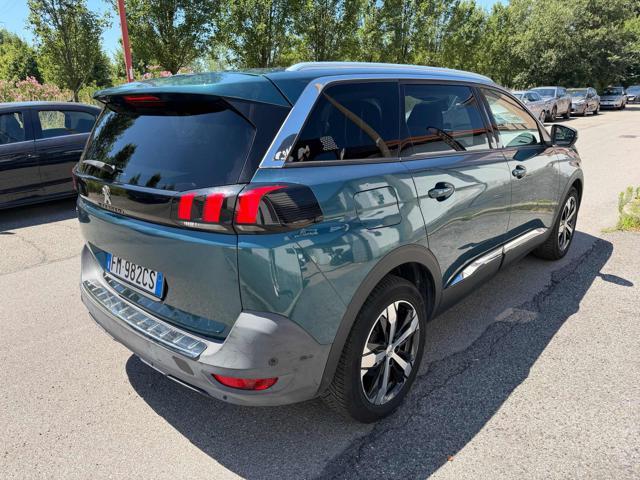 PEUGEOT 5008 PureTech Turbo 130 S&S Allure