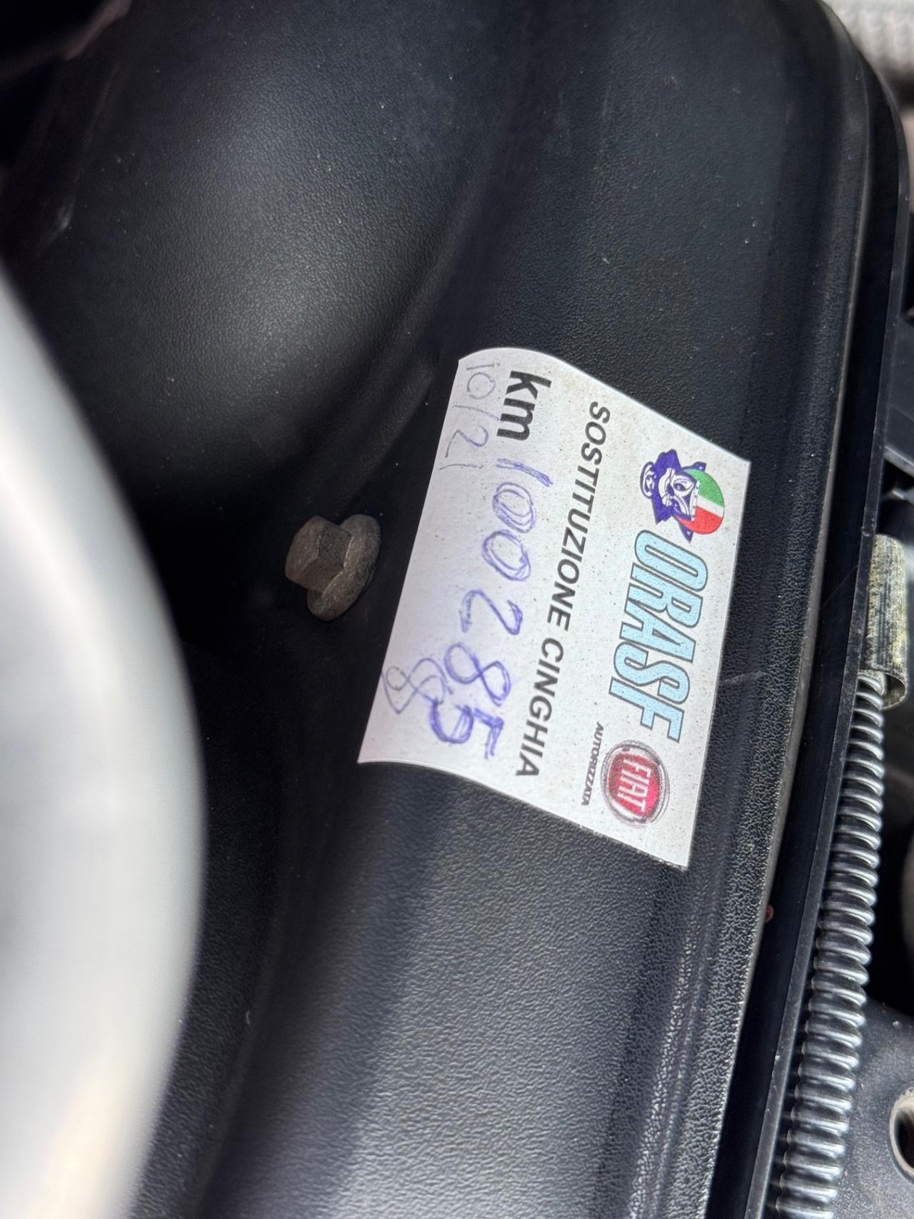 Ford Fiesta 1.2 Benzina 82cv Neopatentati 2009