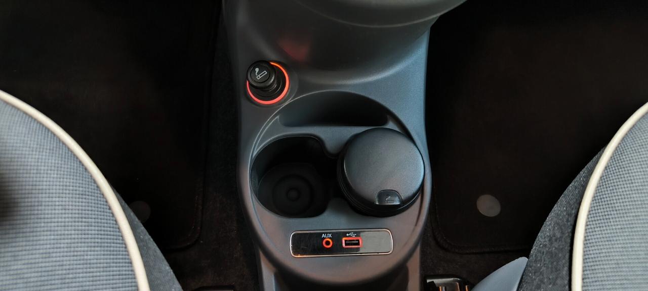 Fiat 500 1.2 lounge unipro km34mila ok neopatentati