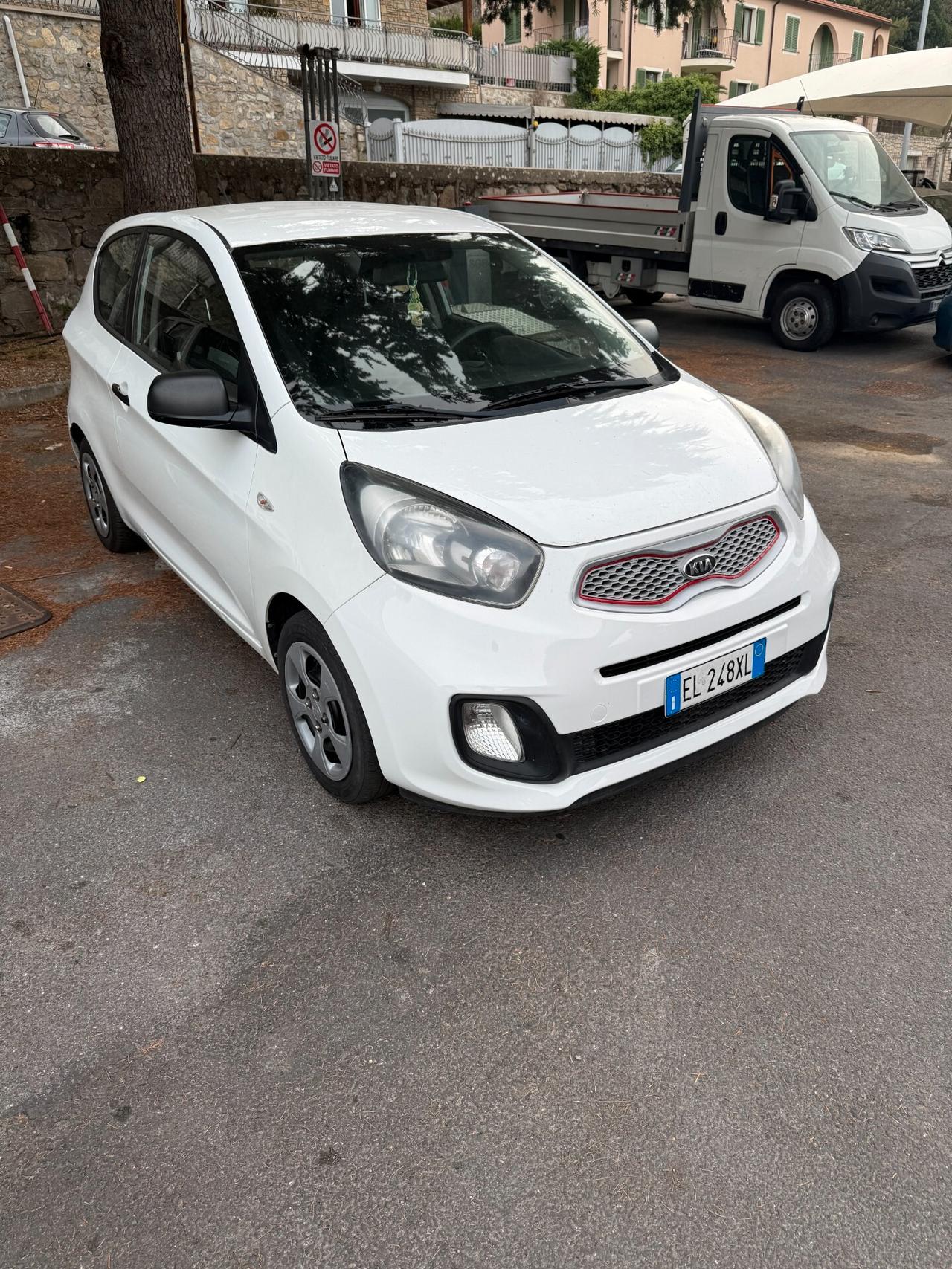 Kia Picanto 1.0 12V 3 porte Urban