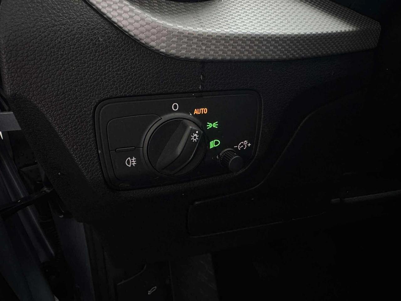 Audi Q2 30 TDI Business-2022