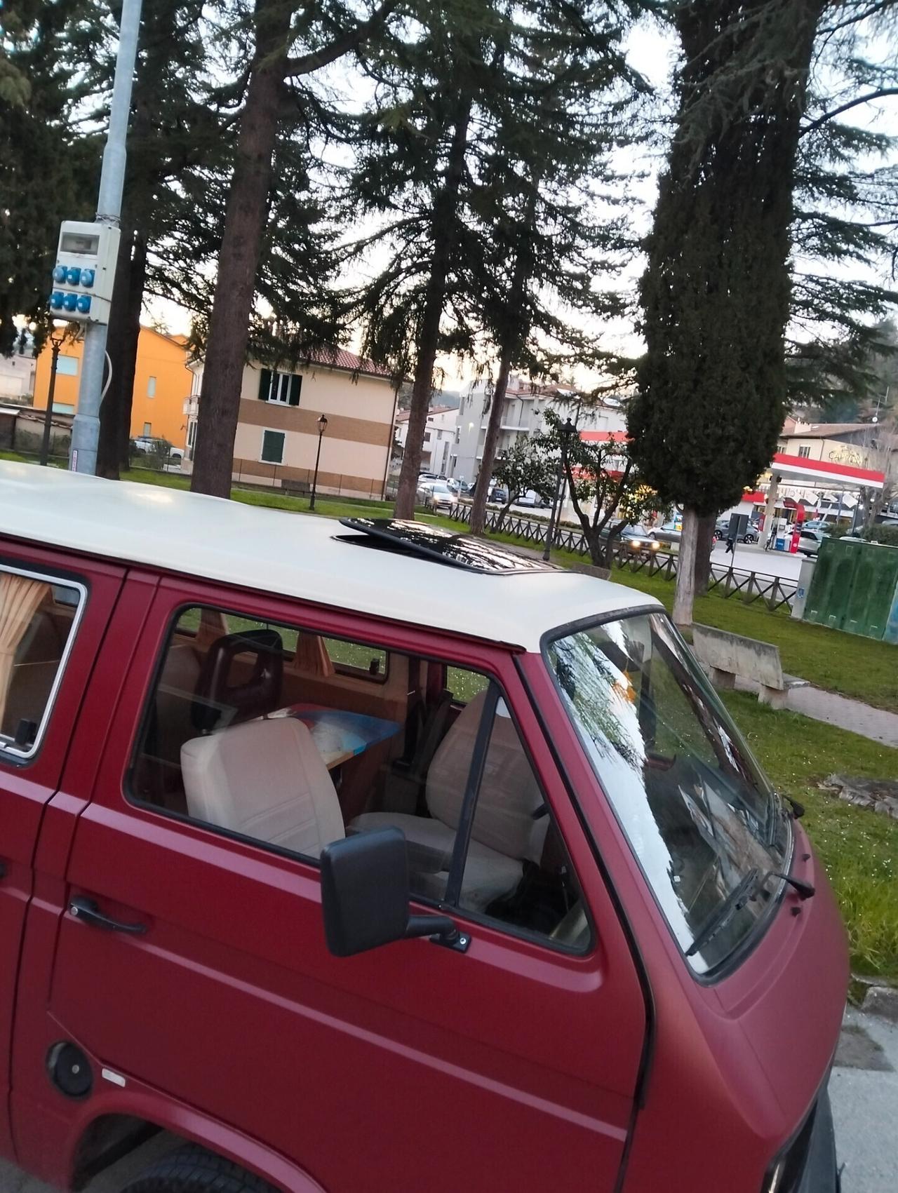 Volkswagen Caravelle