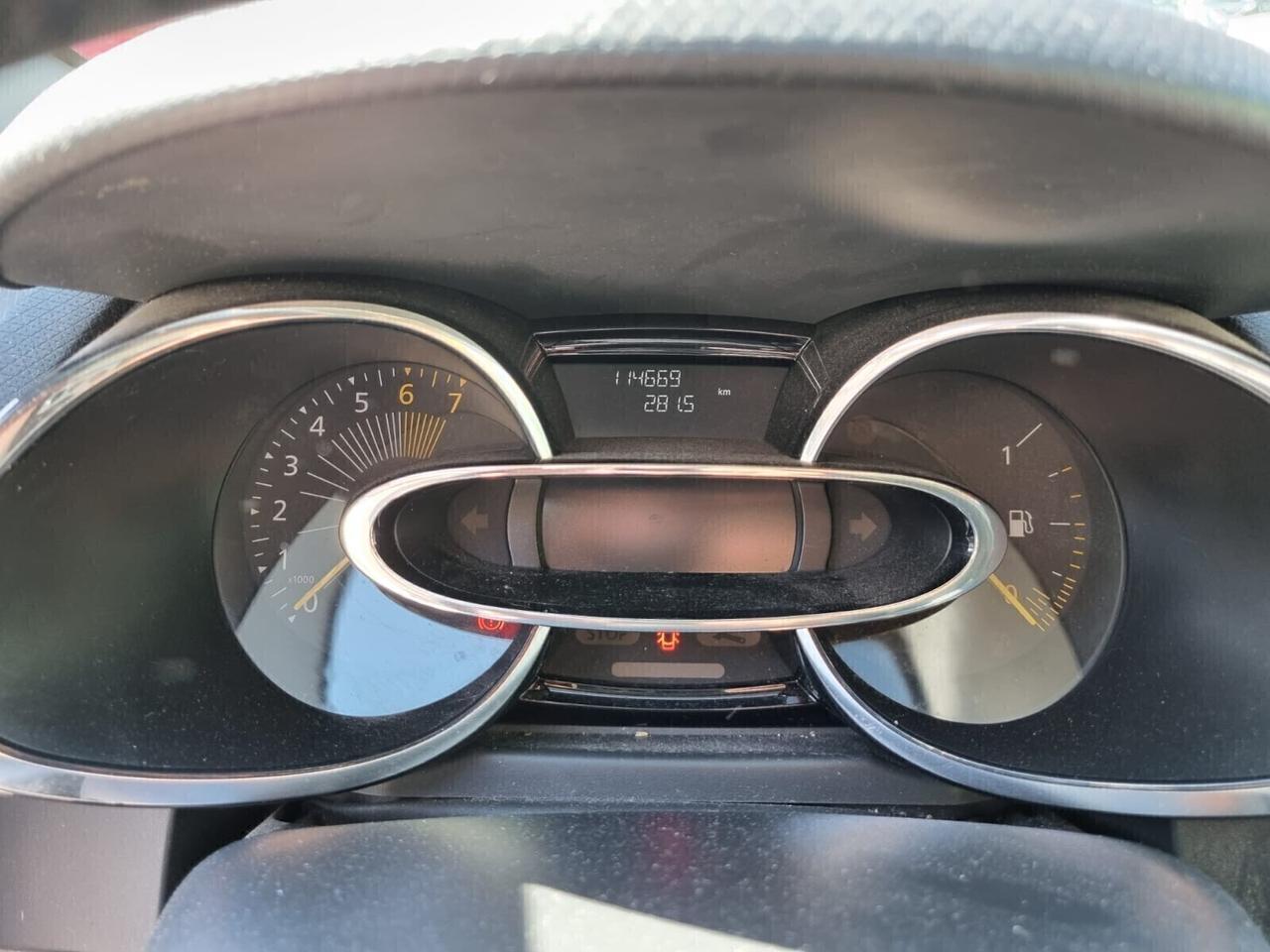 Renault Clio 1.2 16V 5 porte Dynamique