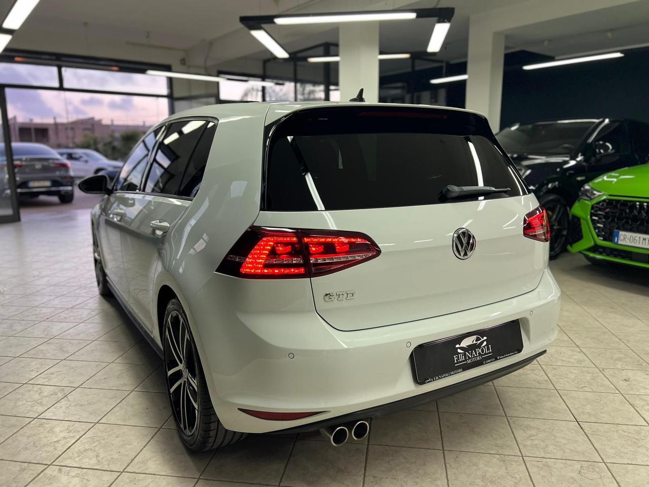 Volkswagen Golf GTD 2.0 TDI DSG 5p. BlueMotion Technology
