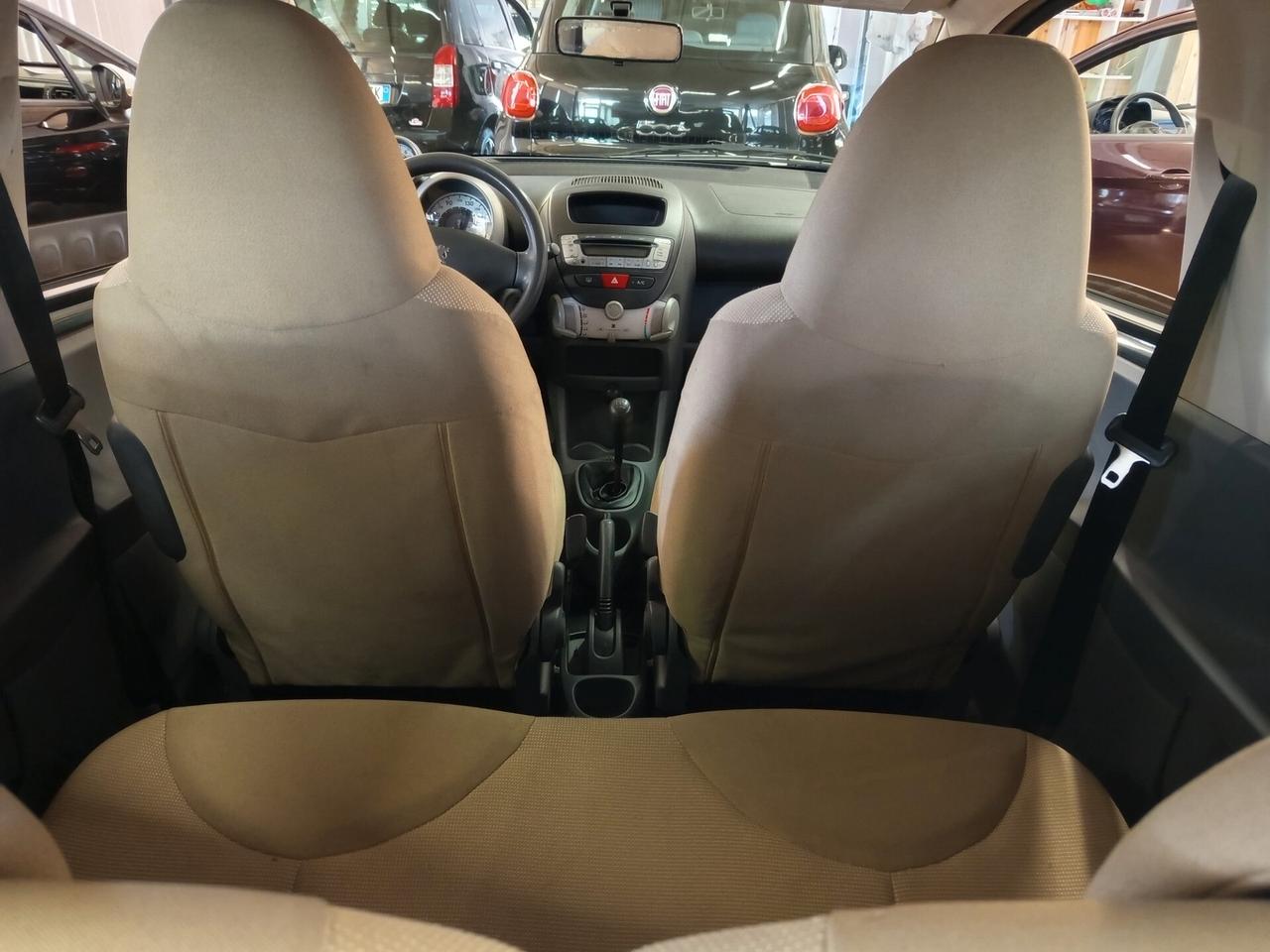 Peugeot 107 1.0 68CV 3p. Sweet Years ok neopatentati