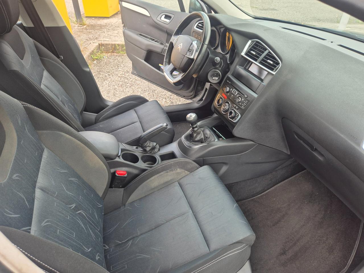 Citroen C4 1.6 e-HDi 115 airdream Exclusive