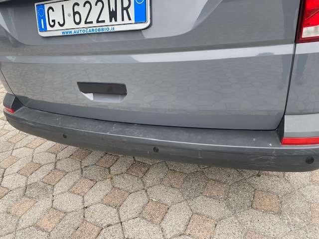 Volkswagen T6 Caravelle 2.0 TDI 110 CV TRENDLINE 9 P