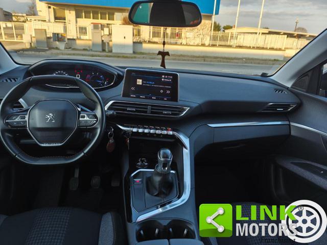 PEUGEOT 3008 BlueHDi 120 S&S Allure