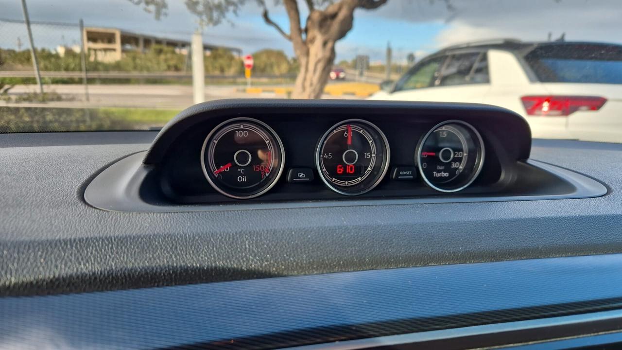 Volkswagen Maggiolino Cabrio 2.0 TDI DSG 150 CV Sport BlueMot. Tech.