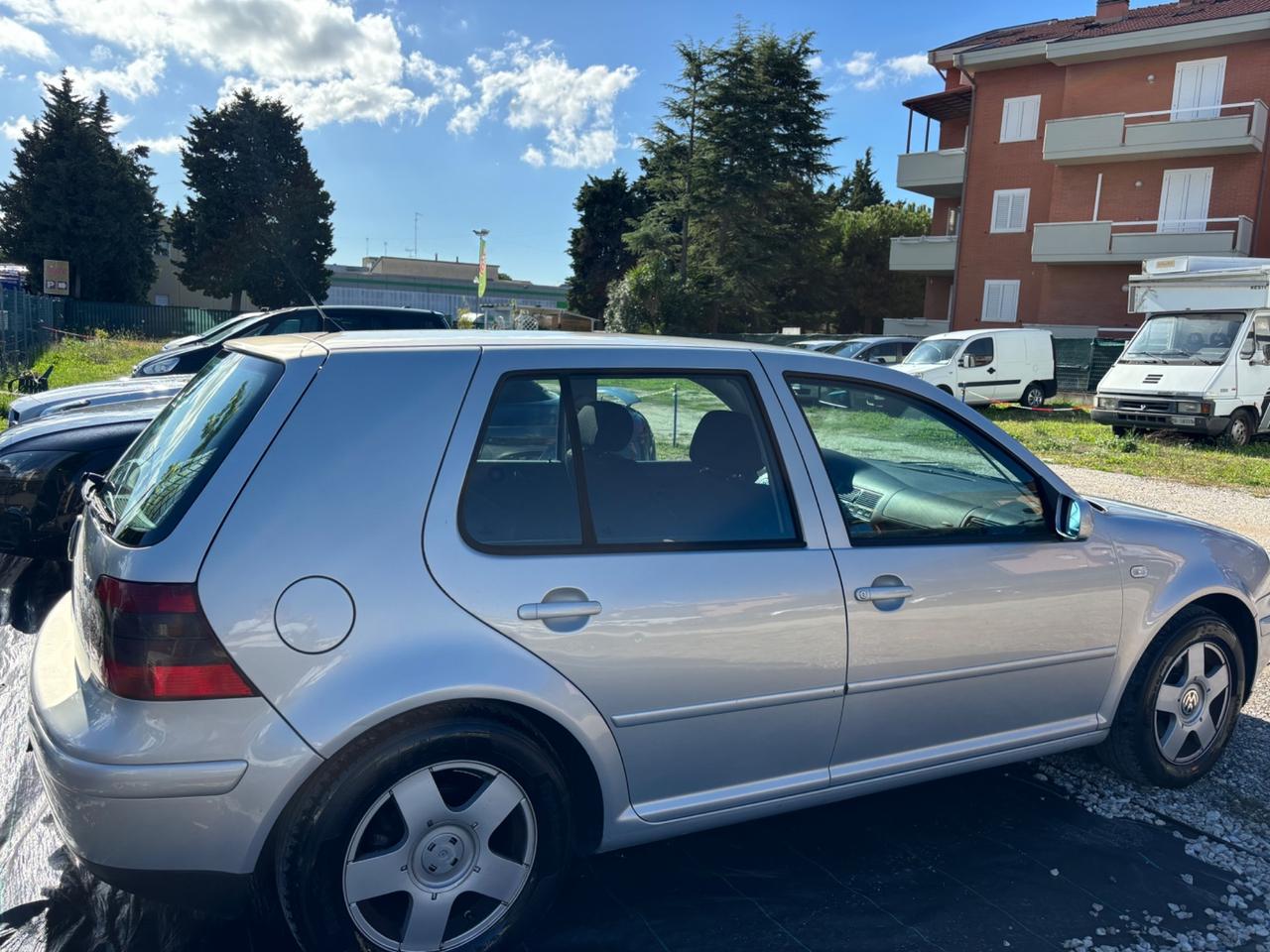 Volkswagen Golf 1.9 TDI 5 porte Gancio Traino