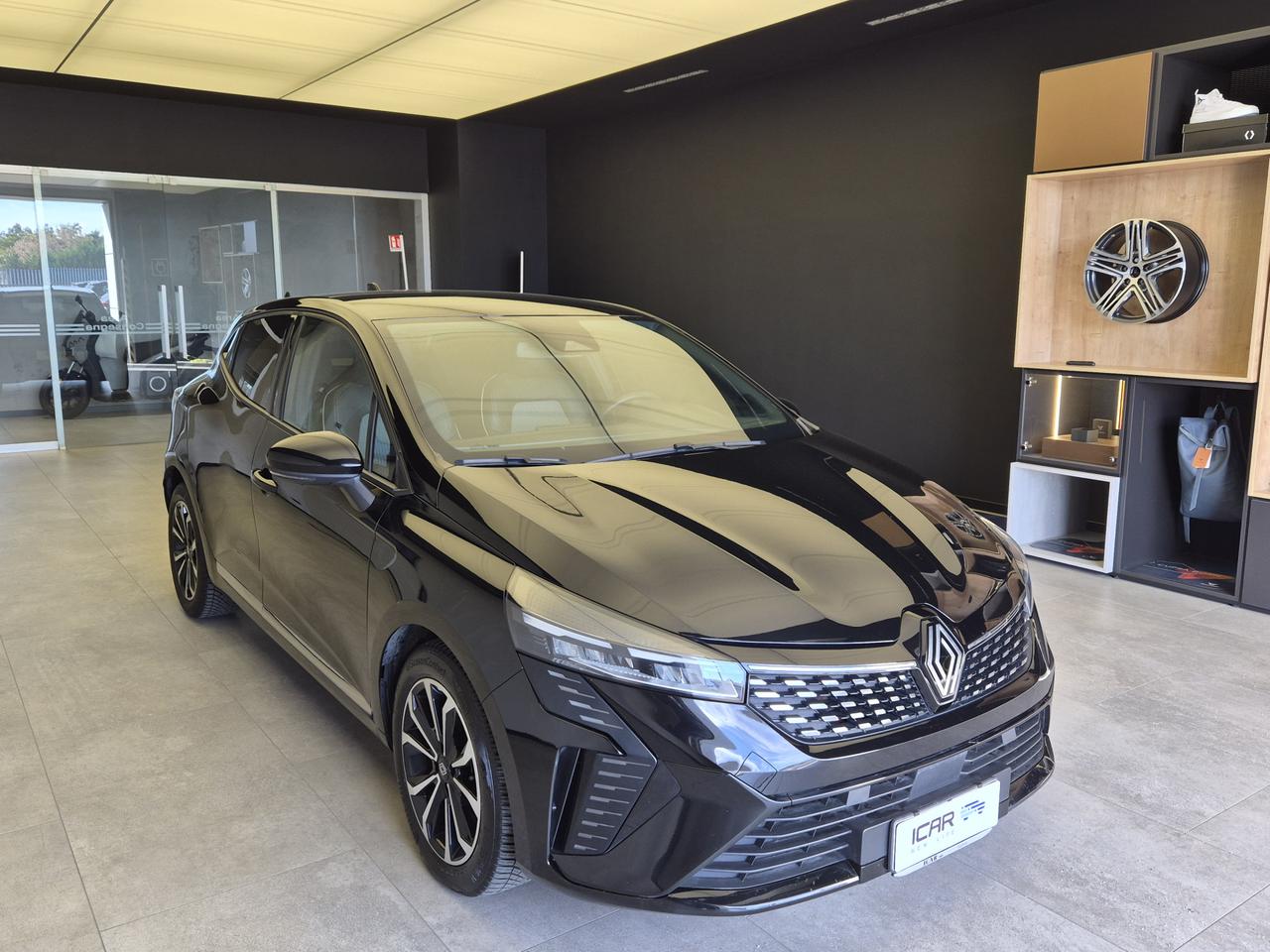 RENAULT Clio V 2023 - Clio 1.0 tce Techno 90cv