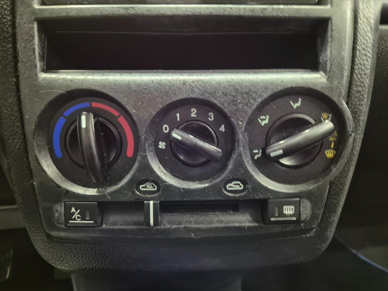 Hyundai Getz 5p 1.1 12v GL c/clima - PER COMMERCIANTI