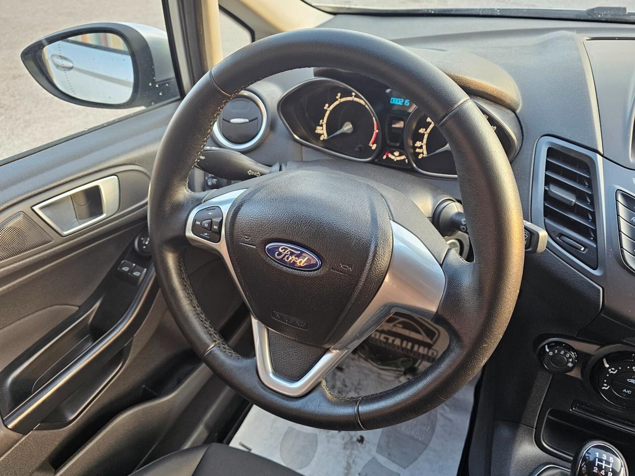 Ford Fiesta 1.2 60CV 5 porte - Neopatentati