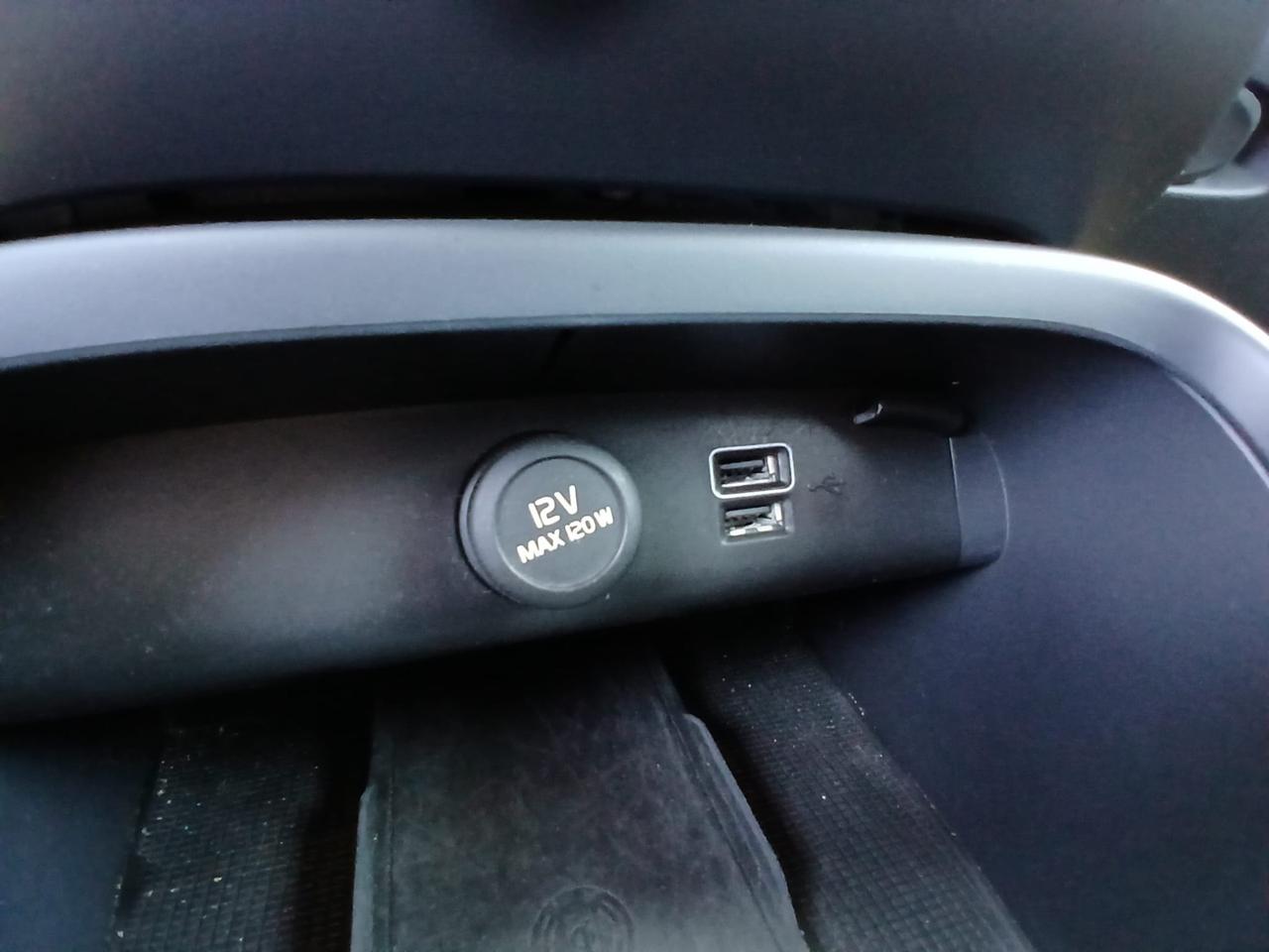 Volvo XC40 D3 geartronic R-Desing