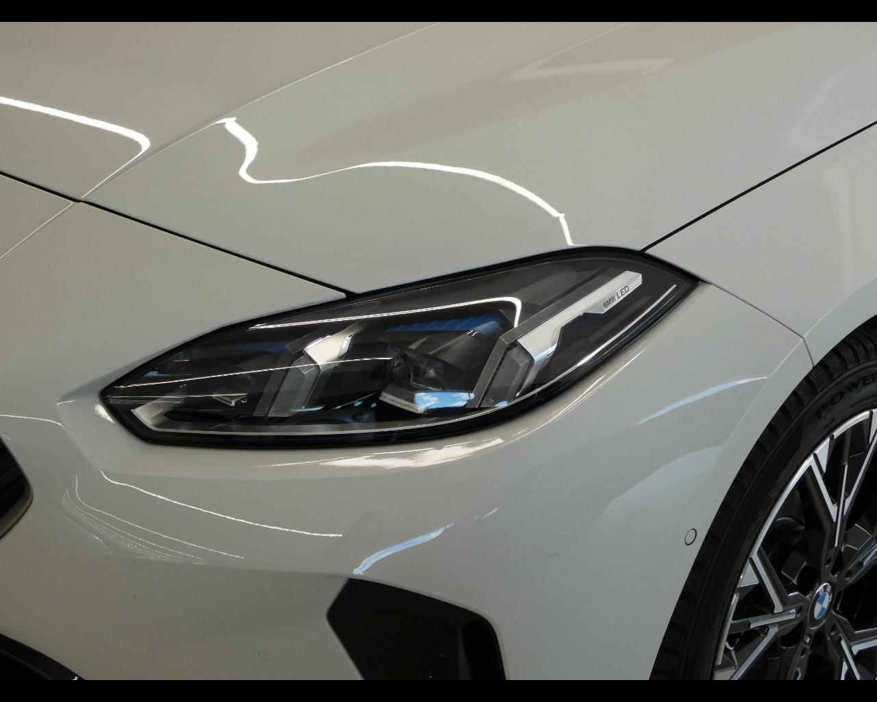 BMW Serie 1 (F70) - 118d MSport