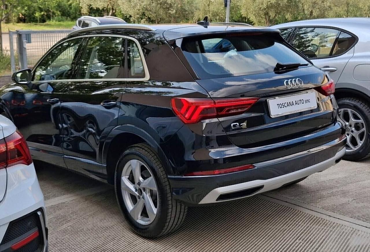Audi Q3 35 TDI S tronic fari full led