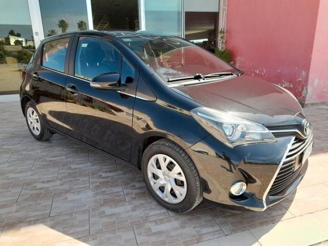 Toyota Yaris 1.0 5 porte Active