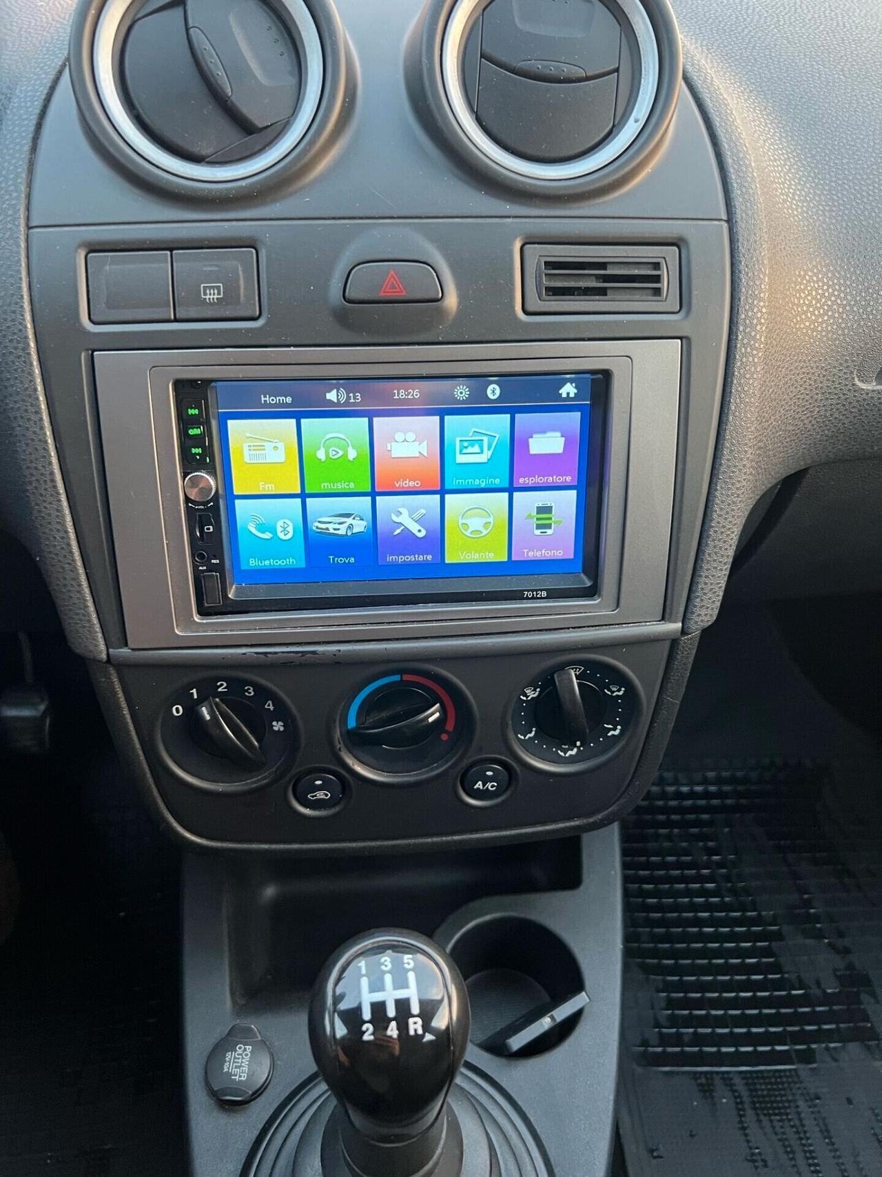 Ford Fiesta 1.4 TDCi 5p. Ghia ok neopatentato