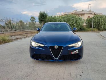 Alfa Romeo Giulia 2.2 TD 160 CV NAVIGATORE