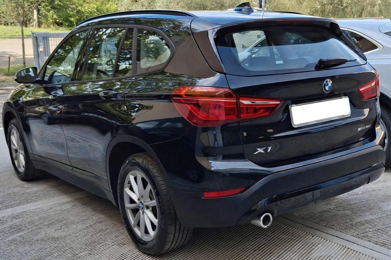 Bmw X1 sDrive16d Sport Automatica