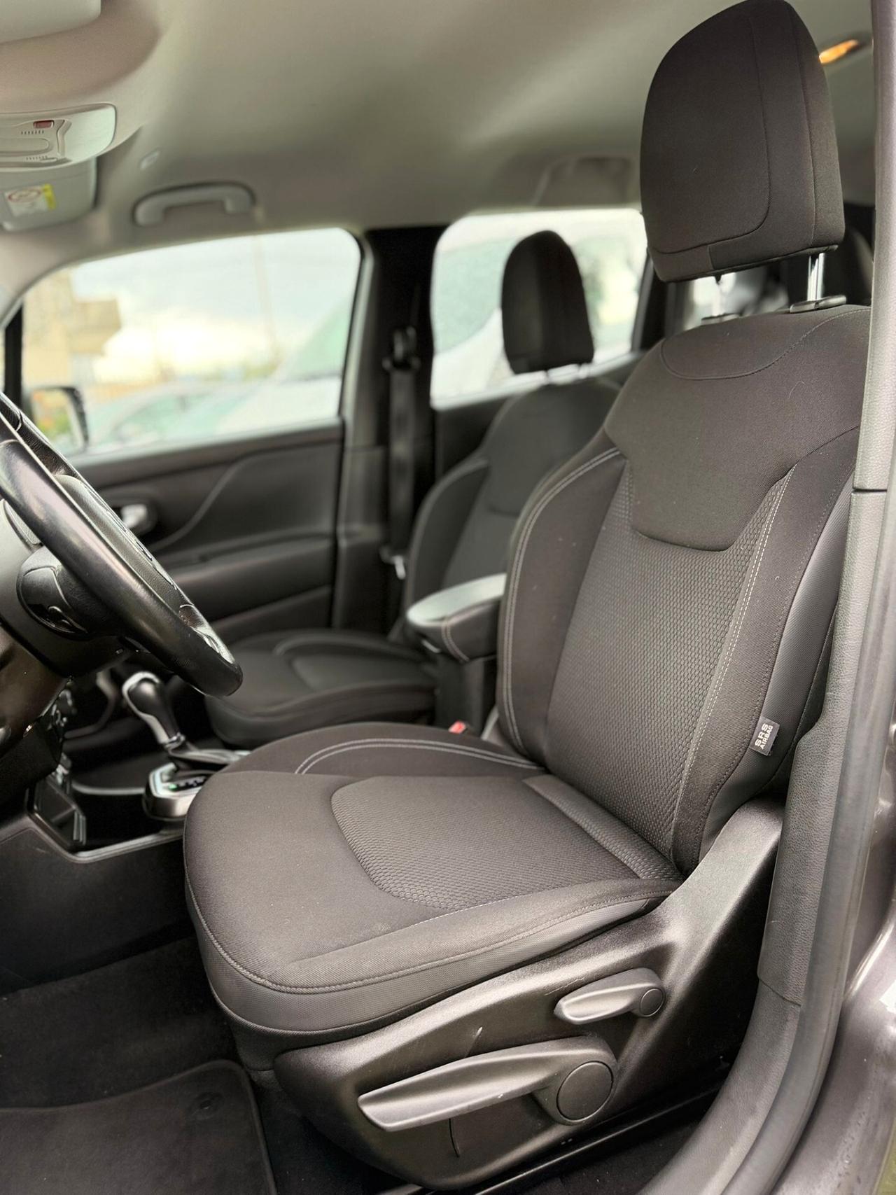Jeep Renegade 1.6 Mjt DDCT 120 CV Limited