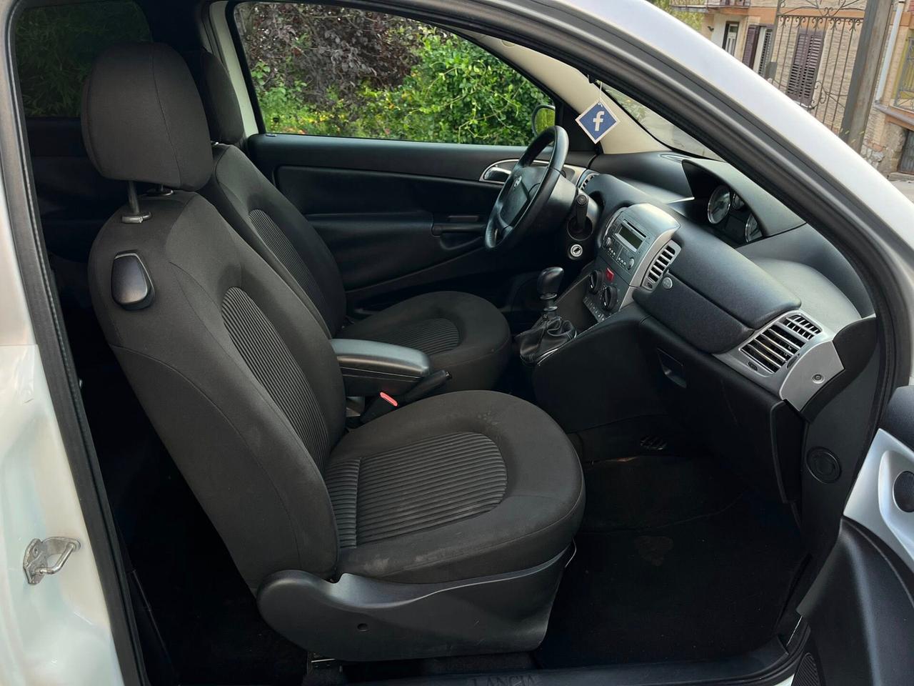 Lancia Ypsilon 1.4 GPL 77CV Platino Ecochic
