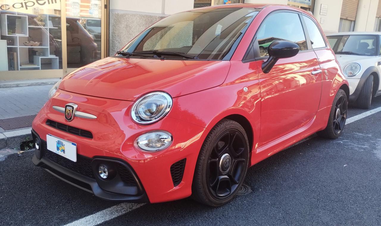 Abarth 595 1.4 Turbo T-Jet 160 CV Pista