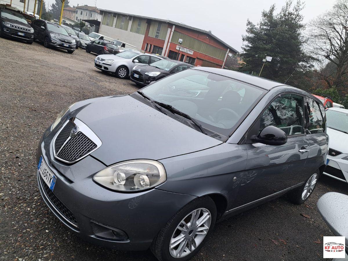 LANCIA - Ypsilon 1.2 8v Diva 69cv