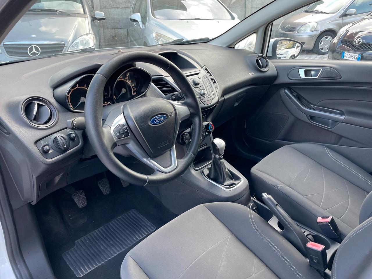Ford Fiesta 1.2 60CV 5 porte Titanium IDONEA NEOPATENTATI