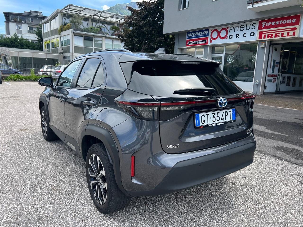 TOYOTA Yaris Cross 1.5 Hyb. 5p. E-CVT AWD Trend