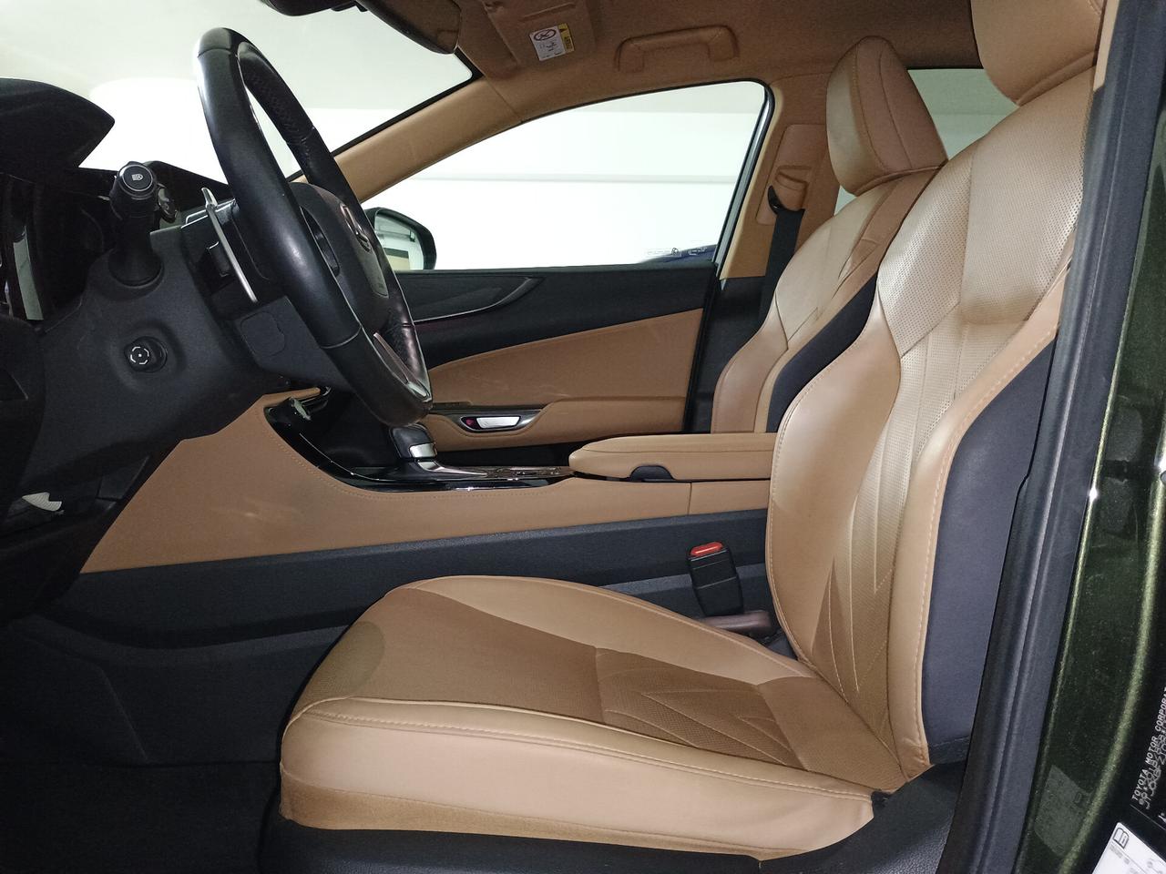 Lexus NX Hybrid 4WD Luxury