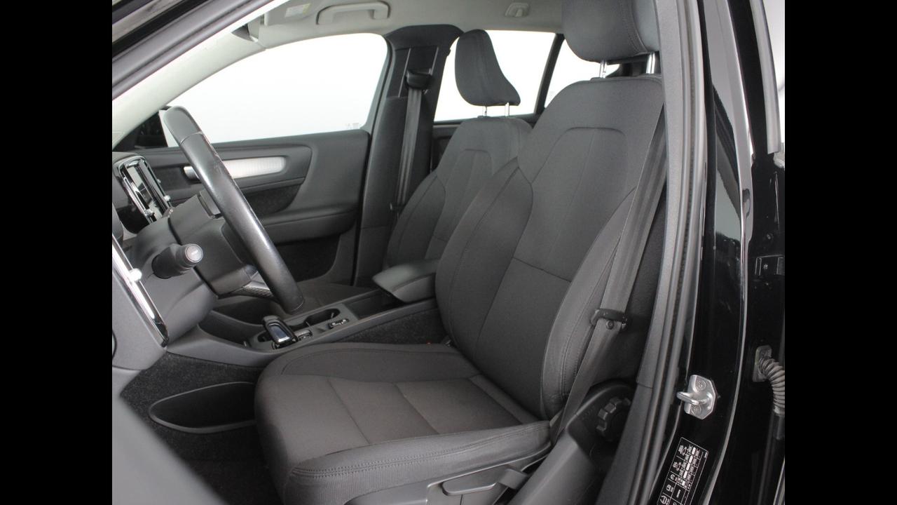 VOLVO XC40 - XC40 1.5 t5 phev Inscription Expression auto my21