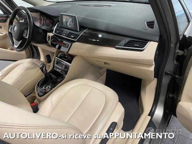 BMW 218 d Active Tourer Luxury-PELLE-NAVI-XENO