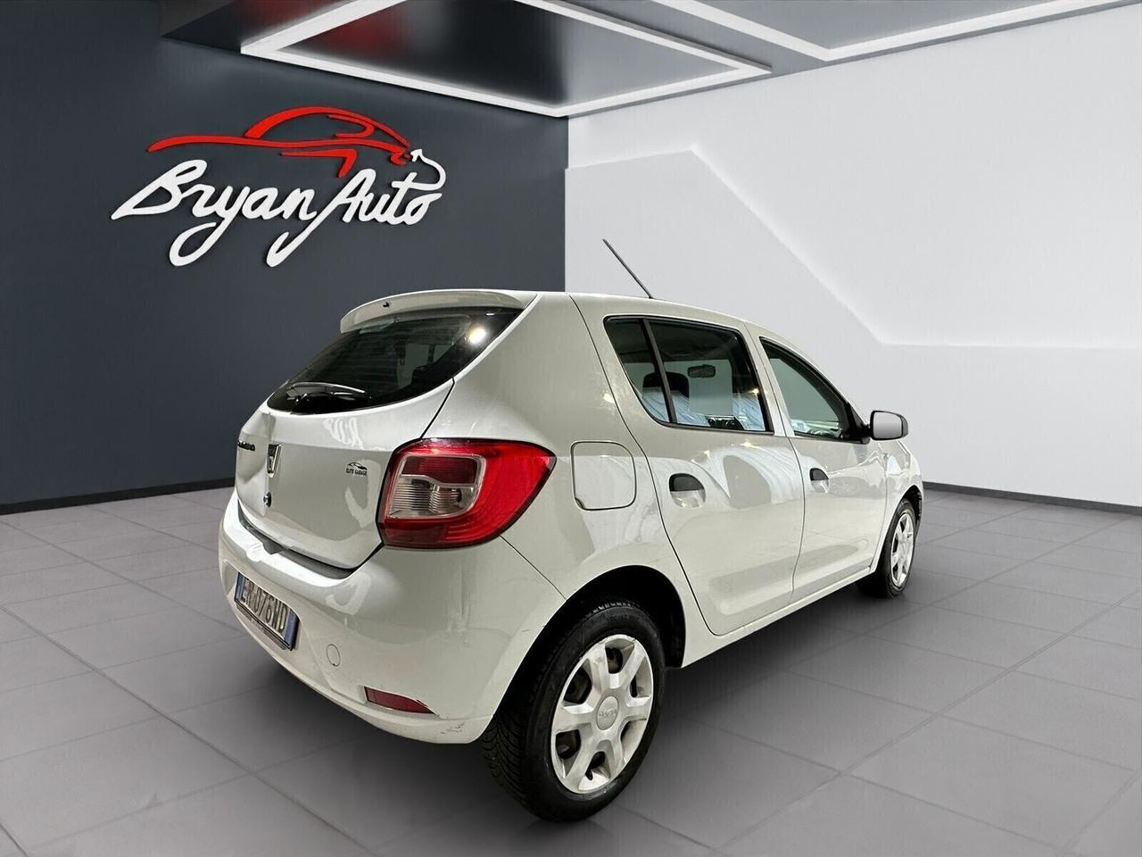 Dacia Sandero 1.2 GPL 75CV LAUREATE