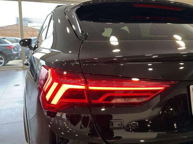 Audi Q3 Q3 SPORTBACK 40 2.0 TDI S LINE QUATTRO S-TRONIC 200CV
