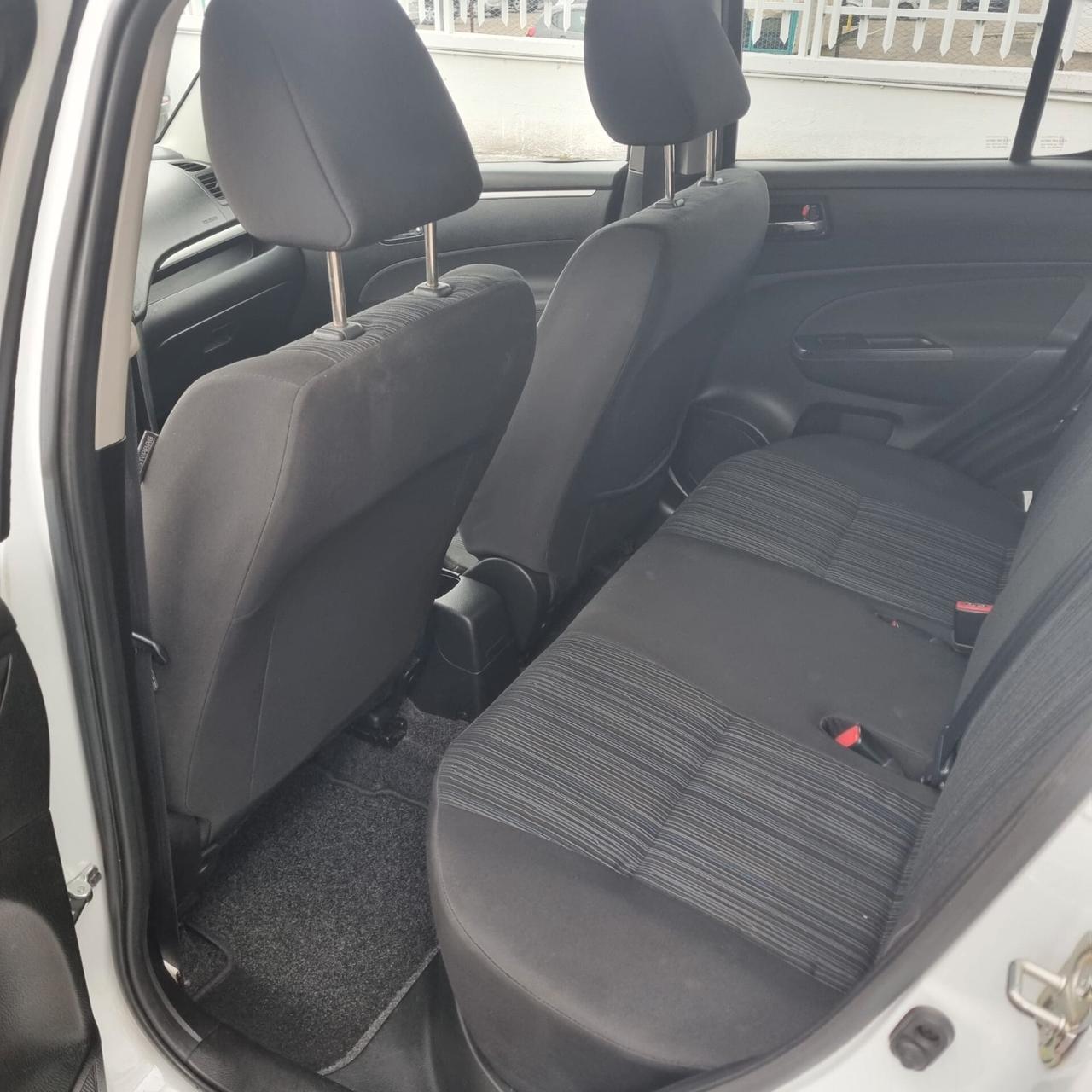 Suzuki Swift 1.3 DDiS 5 porte B-Cool