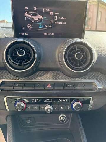 Audi Q2 30 TDI S tronic FULL LED-NAVI-18"