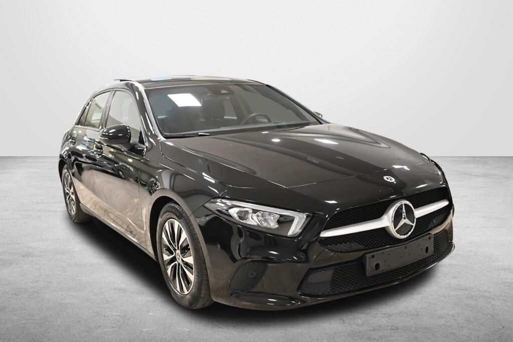 MERCEDES-BENZ A 180D 116CV 6M. BUSINESS SOLUTION ( FARI LED - NAVI PREMIUM - MIRROR - TETTO PANORAMICO APR. - CRUISE - PARK ASSISTANT - TELECAMERA POST. )