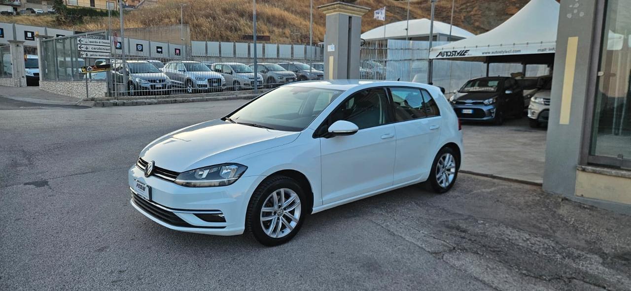 Volkswagen Golf 7.5 TDI 1.6 115CV 5p. HighLine
