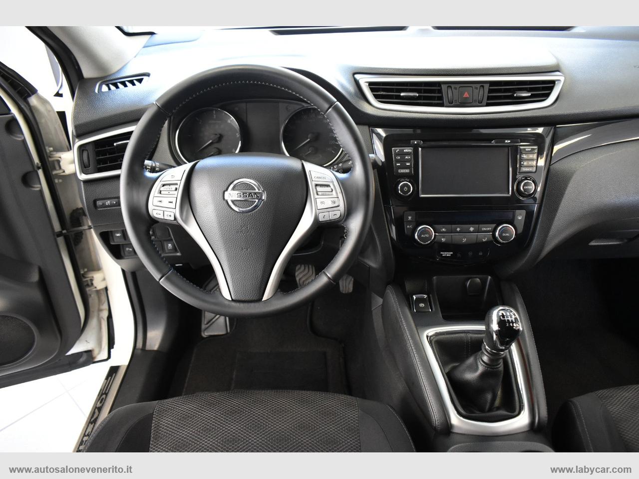 NISSAN Qashqai 1.5 dCi Tekna