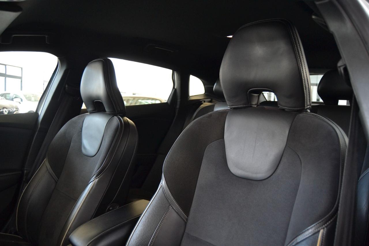 Volvo V40 D2 1.6 R-Design UniPro/Navi/Xenon/Cruse/Pelle