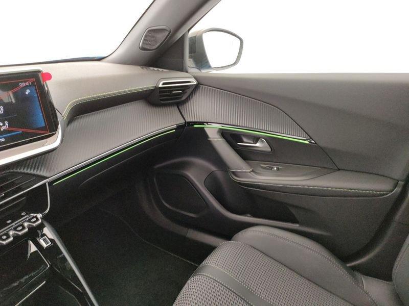 Peugeot 2008 BlueHDi 130 S&S EAT8 GT