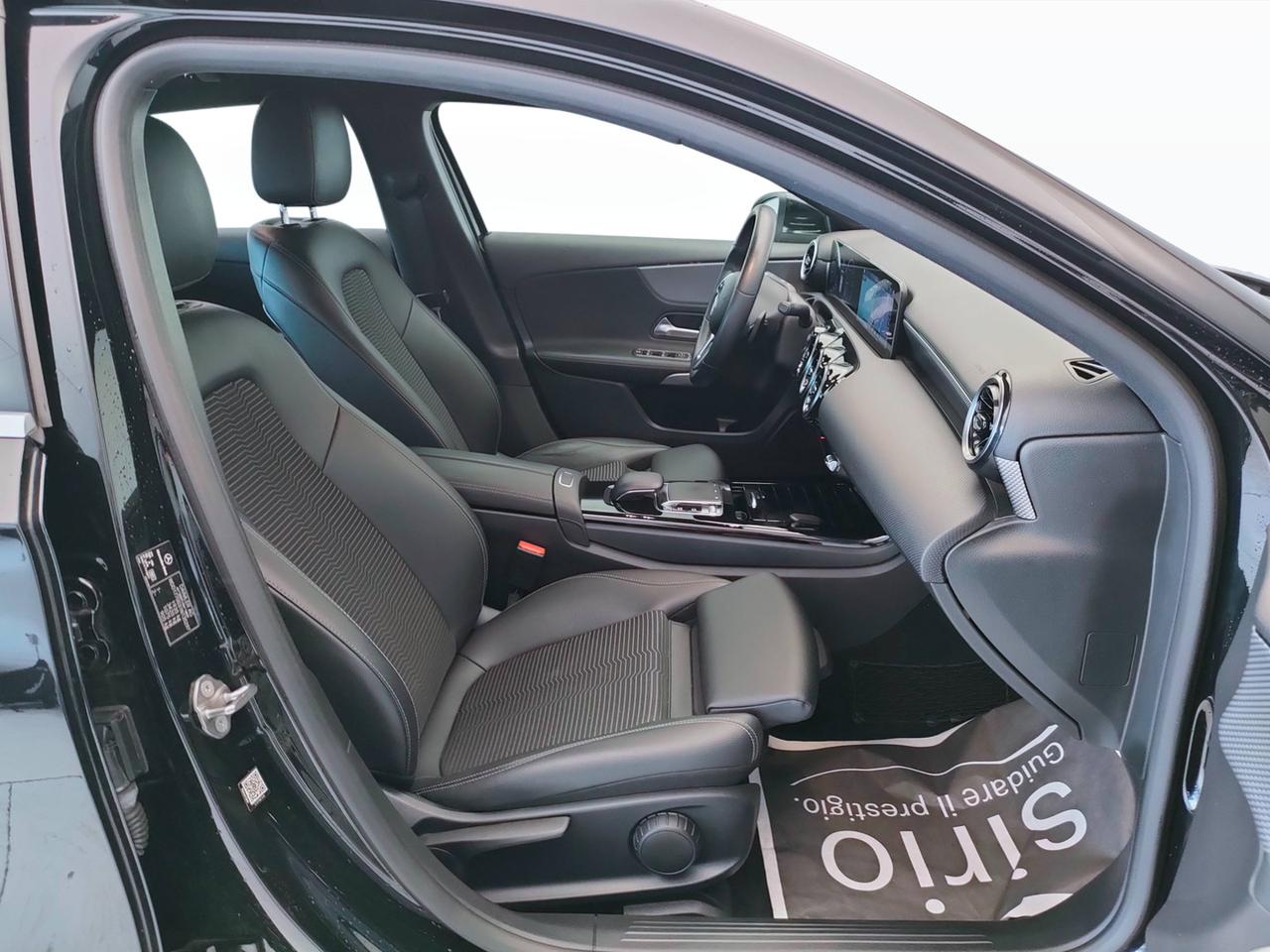 Mercedes-Benz Classe A - W177 2018 - A 180 d Sport Extra auto