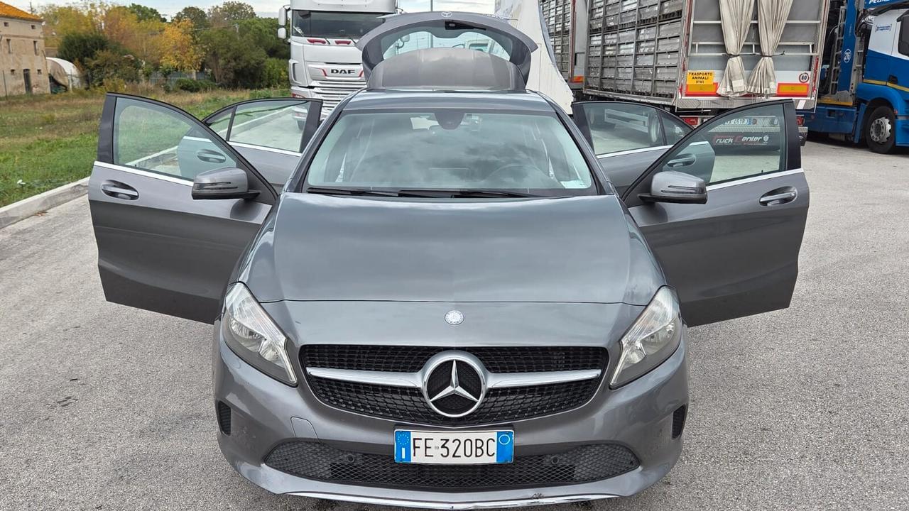 Mercedes-benz A 180 d Automatic Premium
