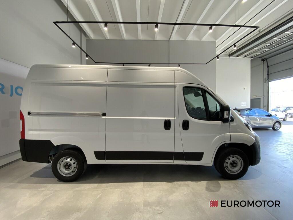 Peugeot Boxer III 2024 Furgone tetto alto Boxer 335 L2h2 2.2 Bluehdi 140cv S&S