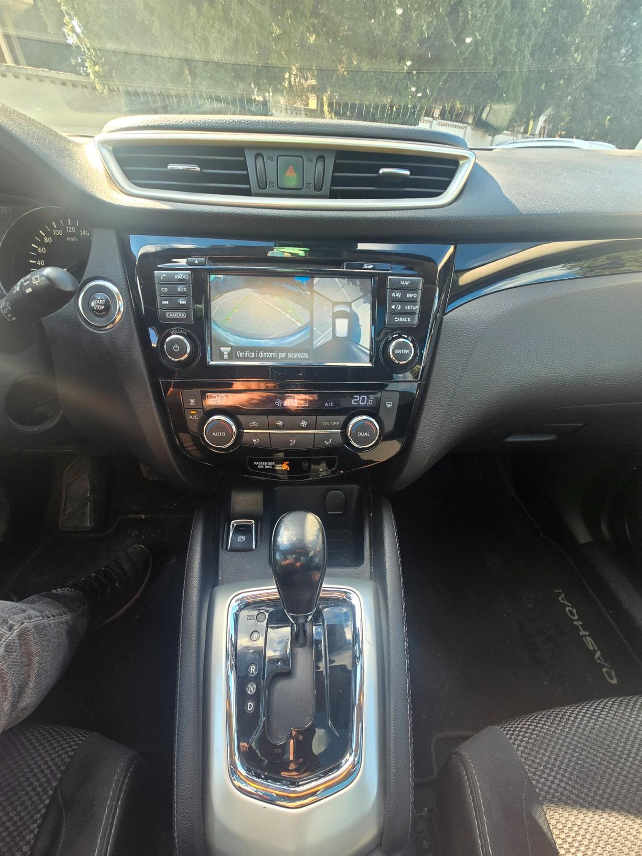 Nissan Qashqai 1.2 DIG-T Tekna AUTOMATICO/PERMUTA GARANZIA