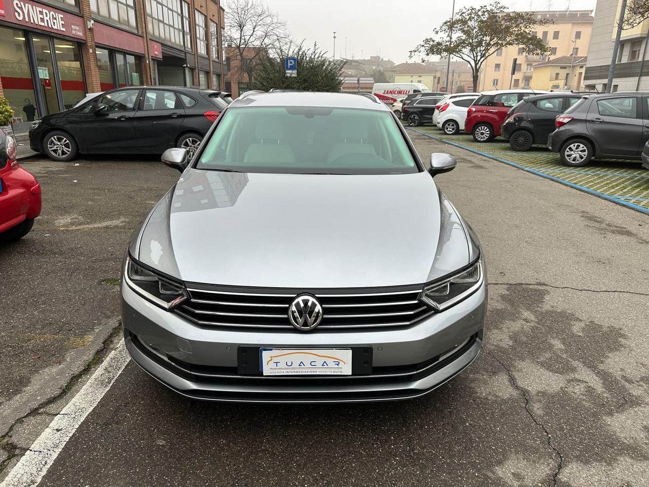 Volkswagen Passat 2.0 TDI Business